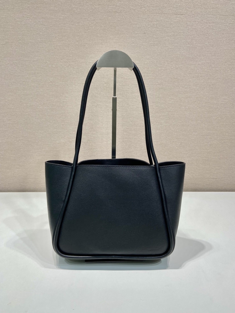 Pra*a bucket bags